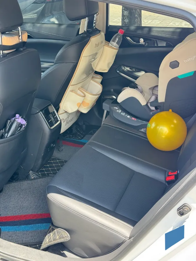 2020 ChangAn Raeton CC 1.5T 156HP L4 6AT,autocango,china used car exporter,china ev exporter,chinese used car exporter,chinese used ev exporter