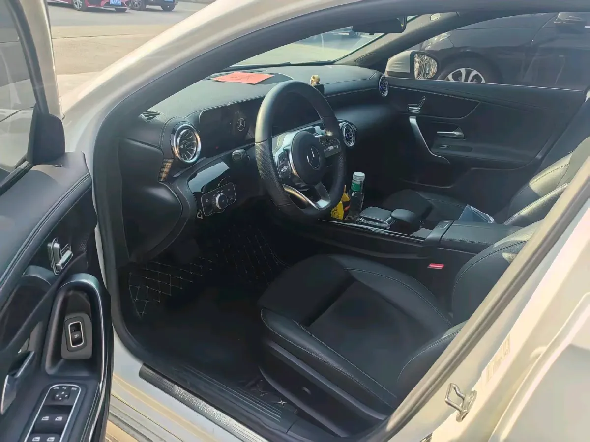 2021 Mercedes-Benz A Class 1.3T 163HP L4 7DCT,autocango,china used car exporter,china ev exporter,chinese used car exporter,chinese used ev exporter