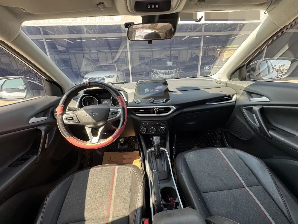 2021 Chevrolet Trax 1.3T 165HP L3 CVT,autocango,china used car exporter,china ev exporter,chinese used car exporter,chinese used ev exporter