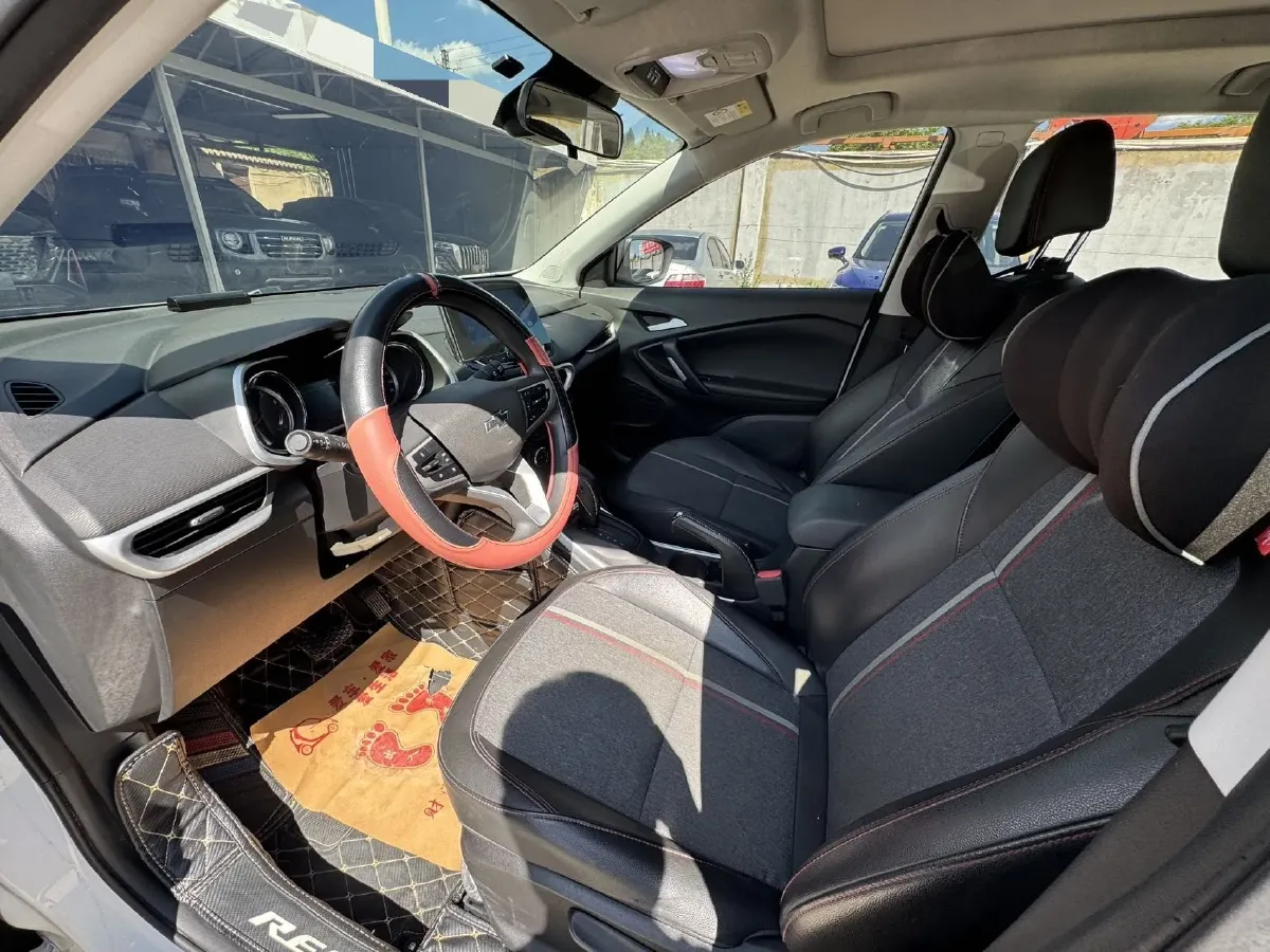 2021 Chevrolet Trax 1.3T 165HP L3 CVT,autocango,china used car exporter,china ev exporter,chinese used car exporter,chinese used ev exporter