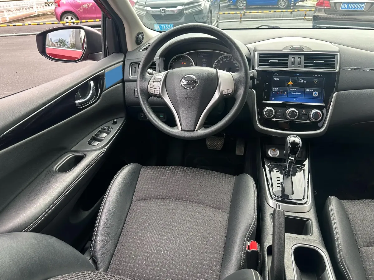 2021 Nissan Tiida 1.6L 122HP L4 CVT,autocango,china used car exporter,china ev exporter,chinese used car exporter,chinese used ev exporter
