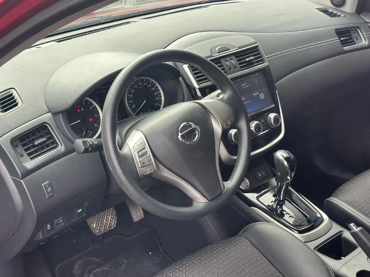 2021 Nissan Tiida 1.6L 122HP L4 CVT,autocango,china used car exporter,china ev exporter,chinese used car exporter,chinese used ev exporter