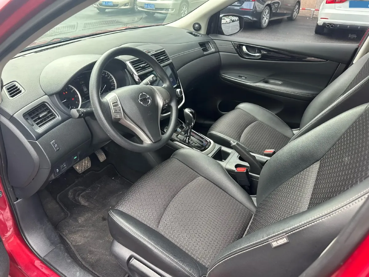 2021 Nissan Tiida 1.6L 122HP L4 CVT,autocango,china used car exporter,china ev exporter,chinese used car exporter,chinese used ev exporter