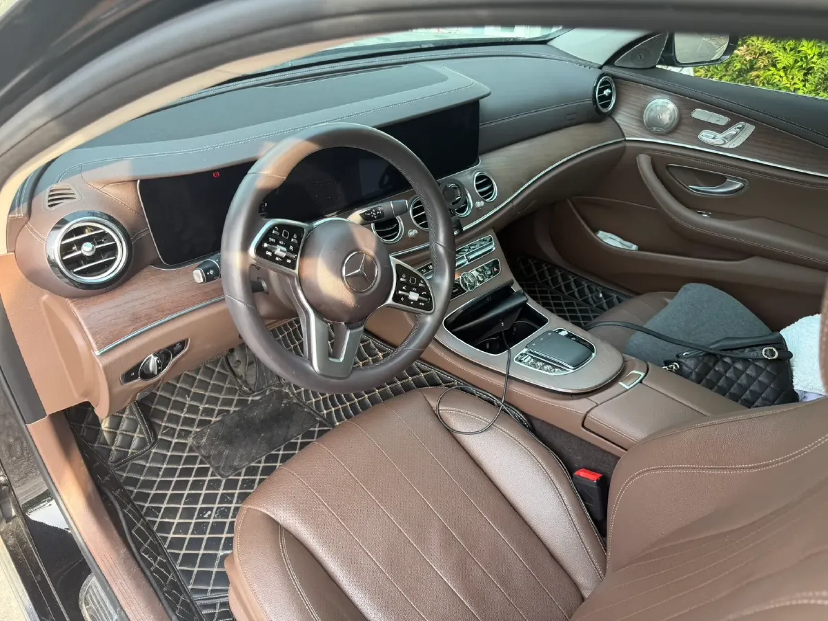 2020 Mercedes-Benz E Class 2.0T 258HP L4 9AT,autocango,china used car exporter,china ev exporter,chinese used car exporter,chinese used ev exporter
