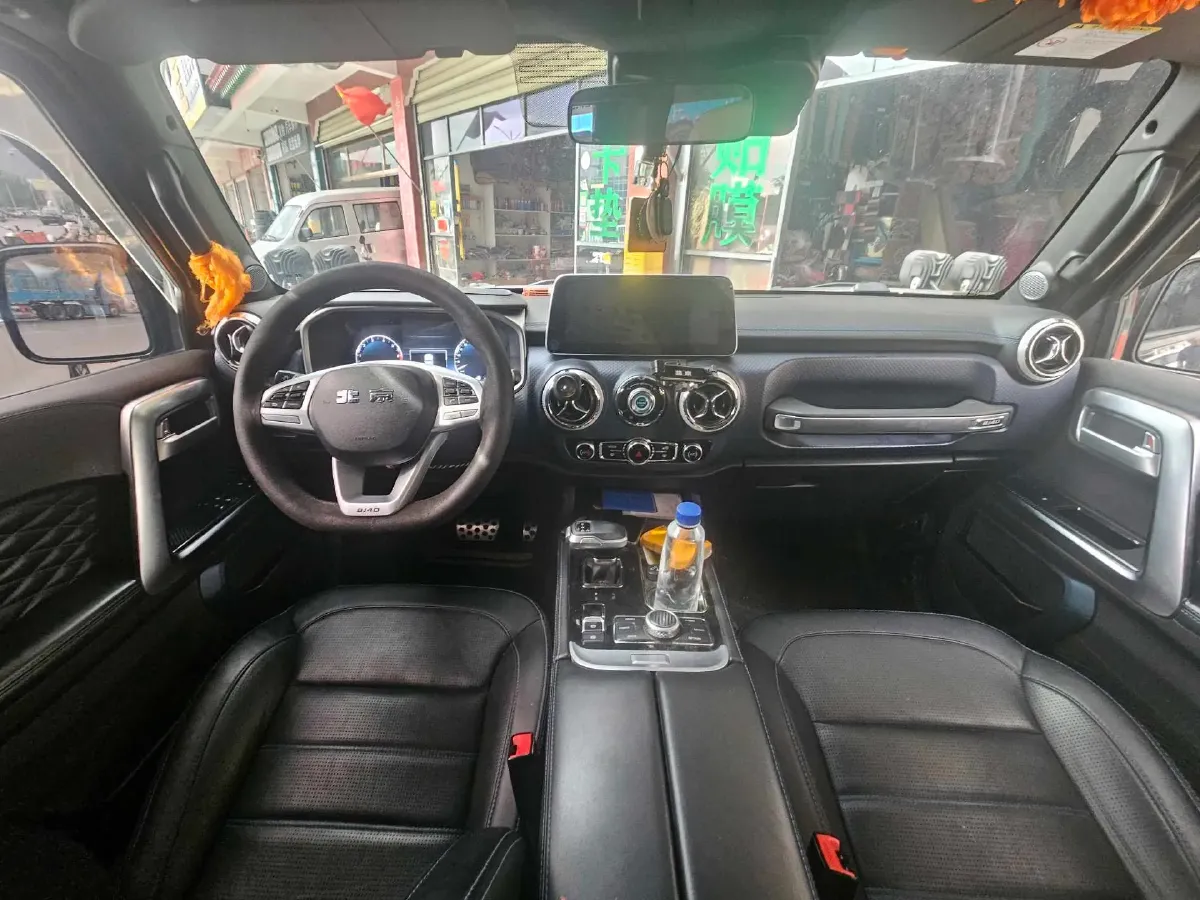 2021 Beijing BJ40 2.0T 163HP L4 8AT,autocango,china used car exporter,china ev exporter,chinese used car exporter,chinese used ev exporter