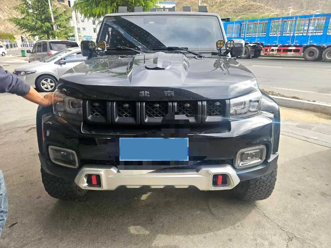 2021 Beijing BJ40 2.0T 163HP L4 8AT,autocango,china used car exporter,china ev exporter,chinese used car exporter,chinese used ev exporter