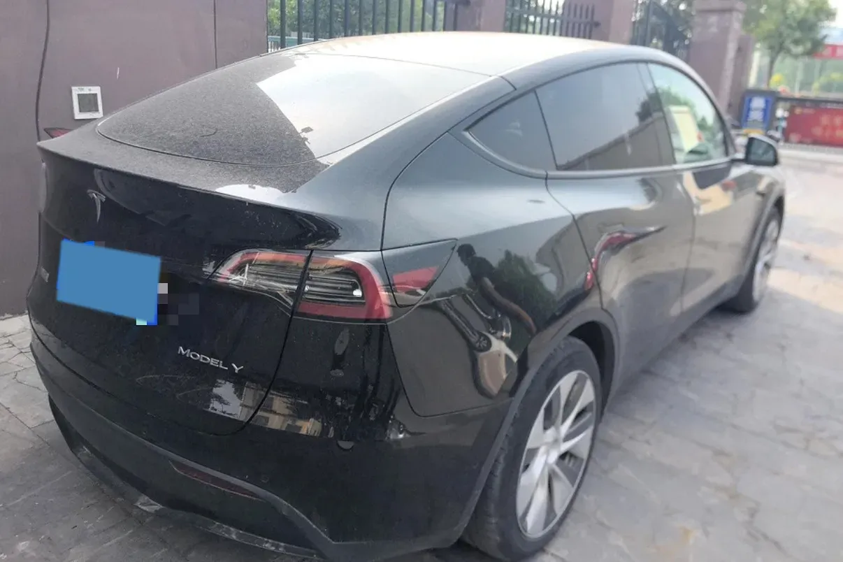 2022 Tesla Model Y BEV 60KWH,autocango,china used car exporter,china ev exporter,chinese used car exporter,chinese used ev exporter