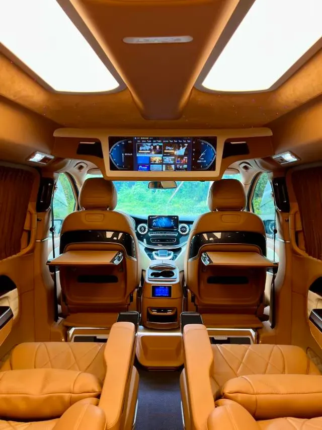 2022 Mercedes-Benz V Class 2.0T 211HP L4 9AT,autocango,china used car exporter,china ev exporter,chinese used car exporter,chinese used ev exporter
