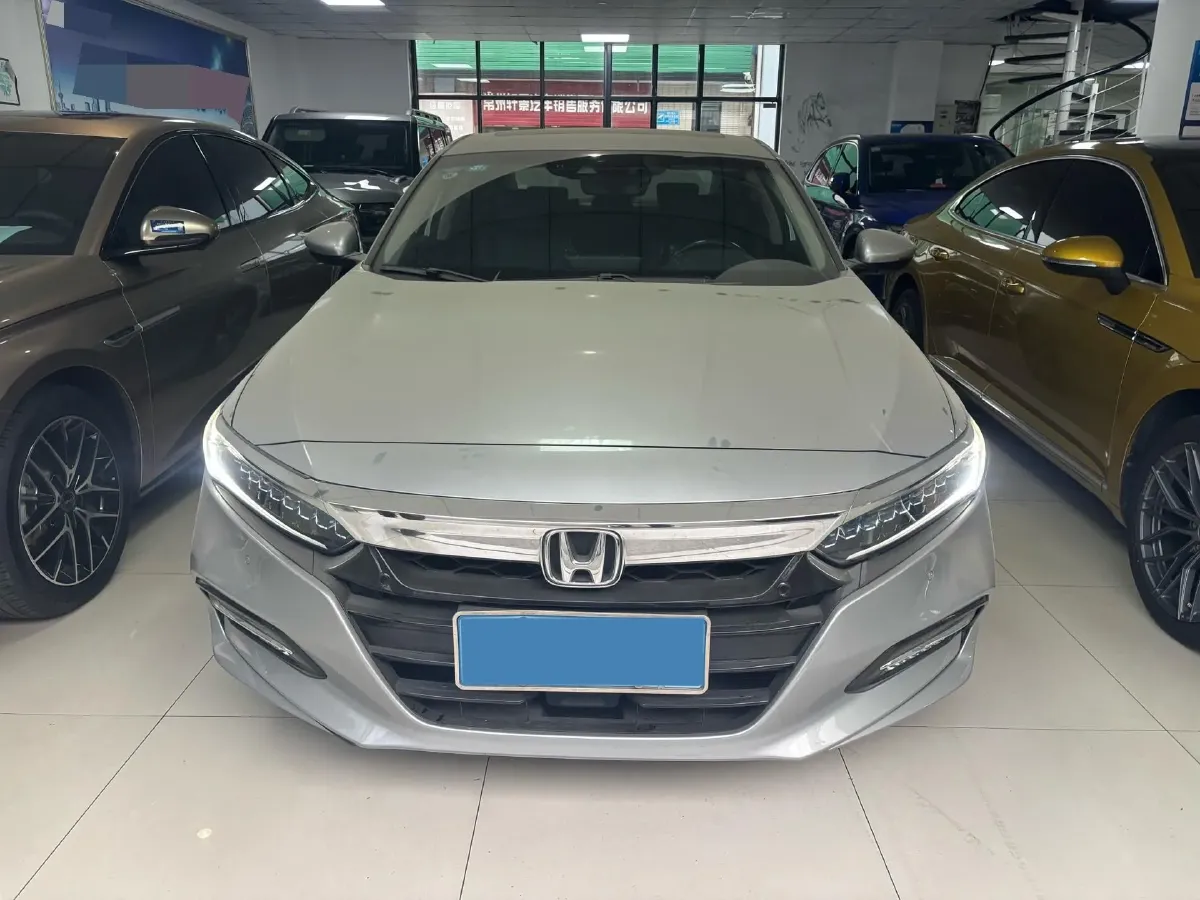 2018 Honda Accord 2.0L 146HP L4 E-CVT Hybrid,autocango,china used car exporter,china ev exporter,chinese used car exporter,chinese used ev exporter