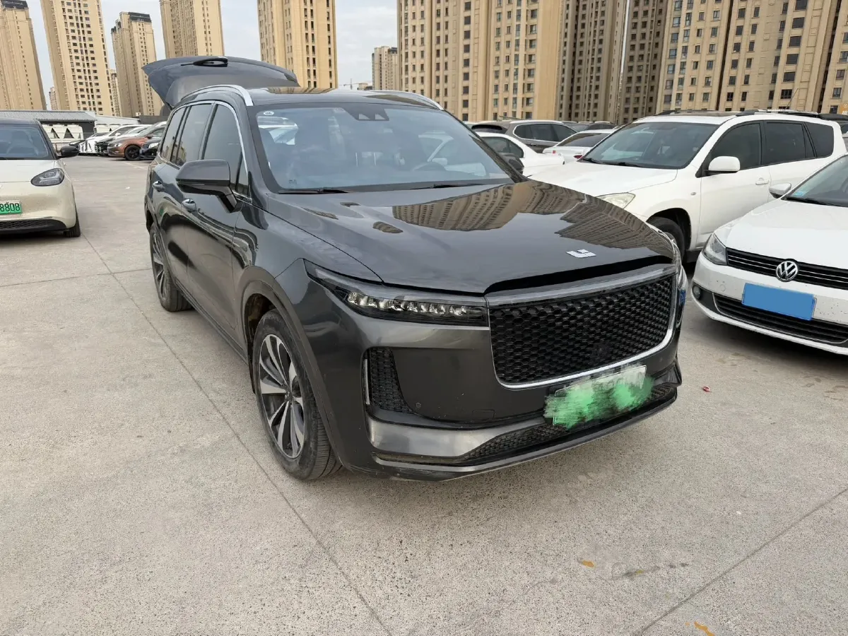 2020 Li ONE Range Extended 131HP REEV 40.5KWH,autocango,china used car exporter,china ev exporter,chinese used car exporter,chinese used ev exporter
