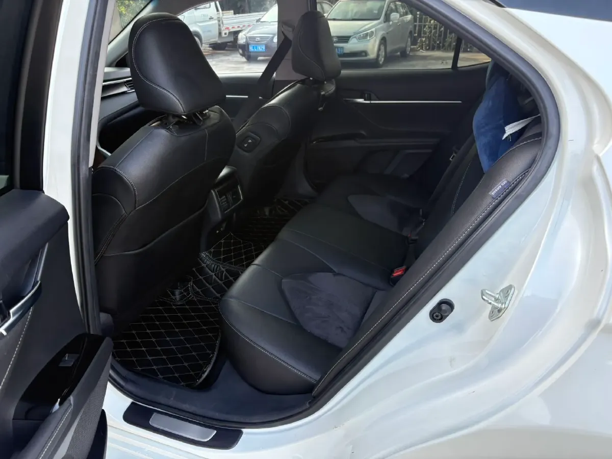 2022 Toyota Camry 2.0L 178HP L4 CVT,autocango,china used car exporter,china ev exporter,chinese used car exporter,chinese used ev exporter