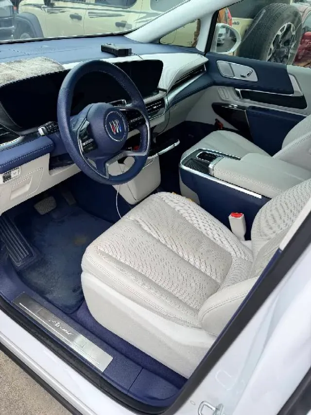 2023 Buick Century 2.0T 237HP L4 9AT,autocango,china used car exporter,china ev exporter,chinese used car exporter,chinese used ev exporter