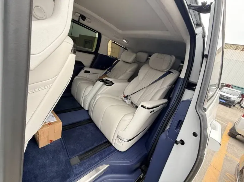 2023 Buick Century 2.0T 237HP L4 9AT,autocango,china used car exporter,china ev exporter,chinese used car exporter,chinese used ev exporter