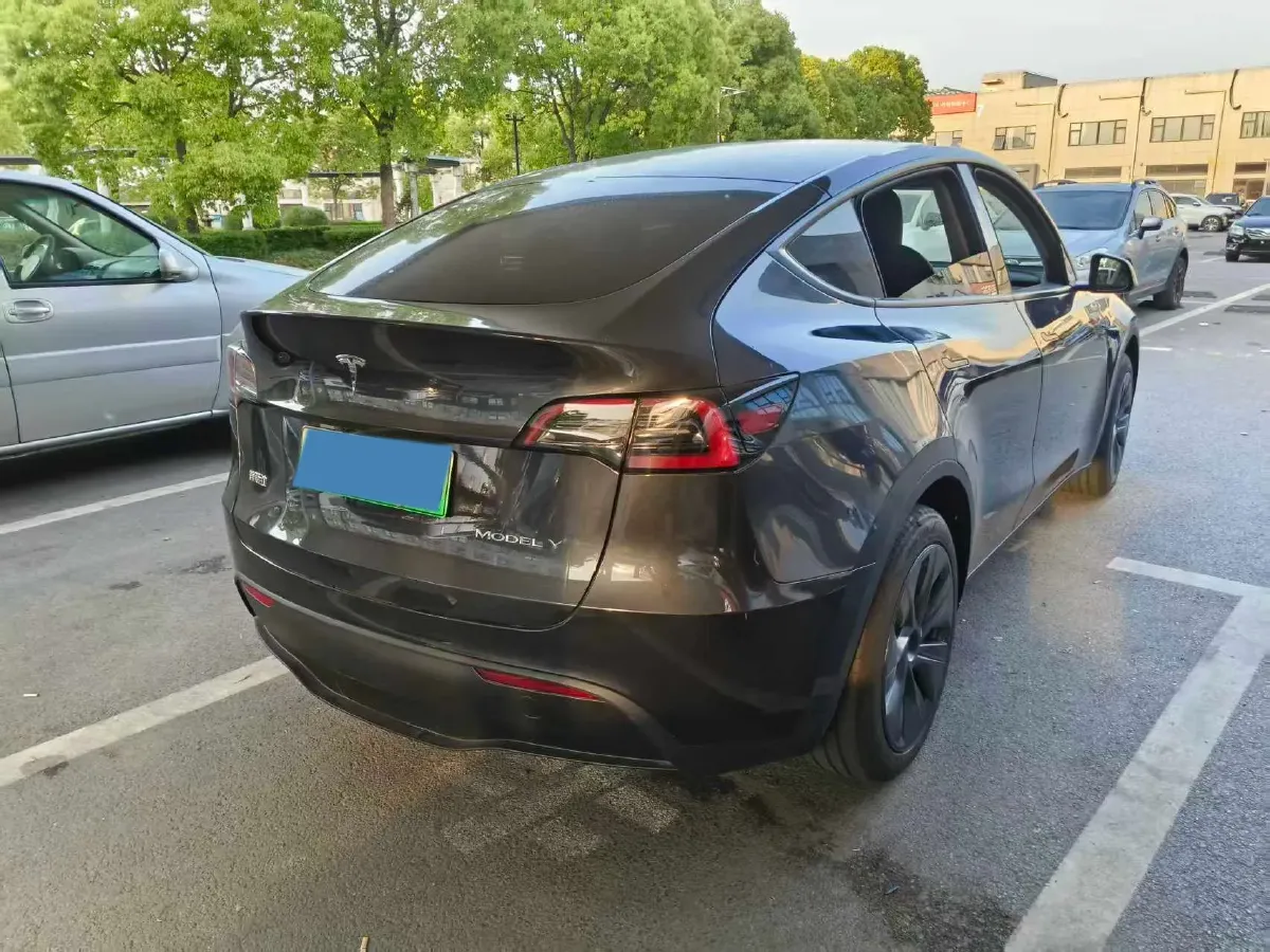 2024 Iveco OuSheng BEV 77.28KWH,autocango,china used car exporter,china ev exporter,chinese used car exporter,chinese used ev exporter