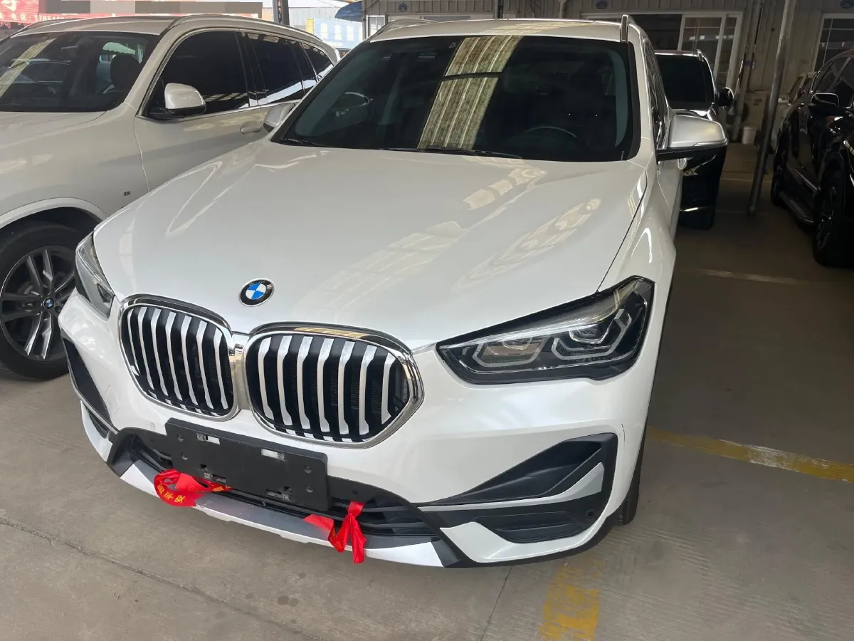2021 BMW X1 1.5T 140HP L3 7DCT,autocango,china used car exporter,china ev exporter,chinese used car exporter,chinese used ev exporter