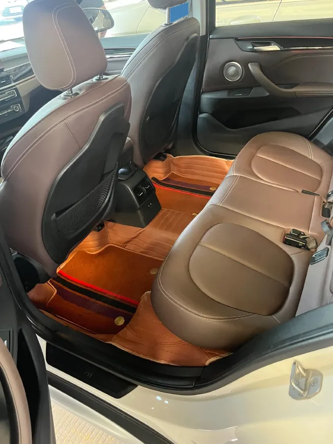 2021 BMW X1 1.5T 140HP L3 7DCT,autocango,china used car exporter,china ev exporter,chinese used car exporter,chinese used ev exporter