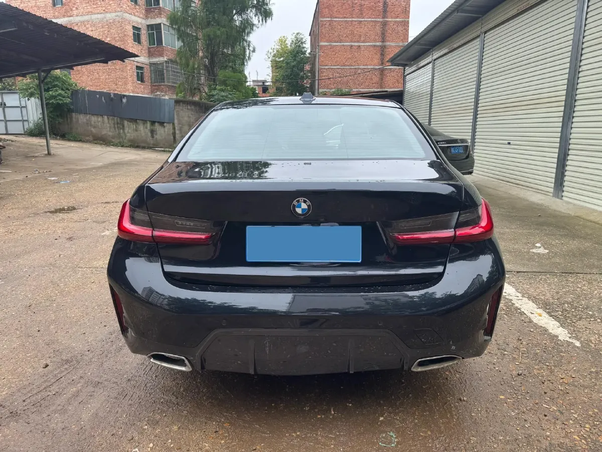 2023 BMW 3 Series 2.0T 156HP L4 8AT,autocango,china used car exporter,china ev exporter,chinese used car exporter,chinese used ev exporter