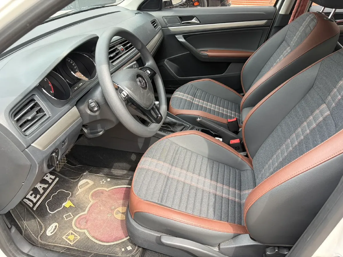2019 Citroen C4L 1.2T 136HP L3 6AT,autocango,china used car exporter,china ev exporter,chinese used car exporter,chinese used ev exporter