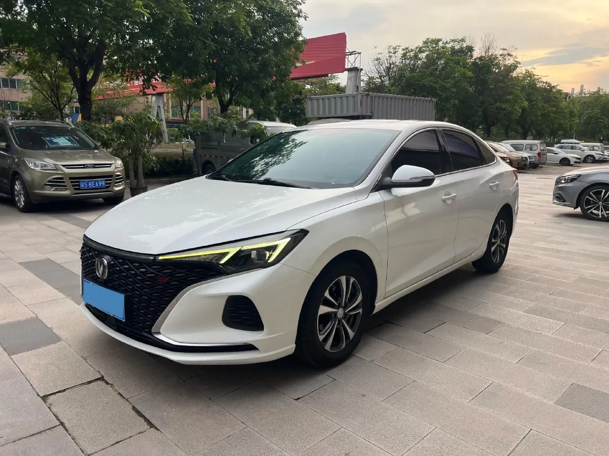 2020 ChangAn Eado 1.4T 158HP L4 7DCT,autocango,china used car exporter,china ev exporter,chinese used car exporter,chinese used ev exporter
