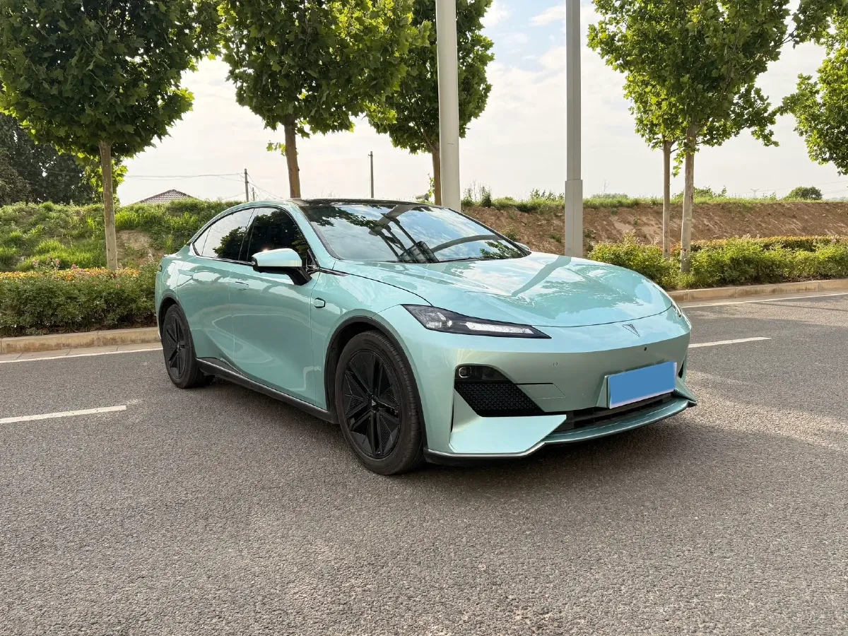 2022 DongFeng Forthing LingZhi EV BEV 68.4KWH,autocango,china used car exporter,china ev exporter,chinese used car exporter,chinese used ev exporter