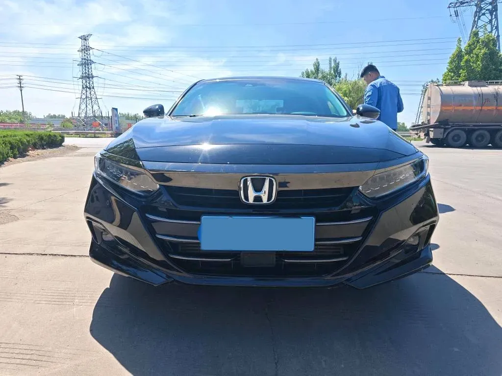 2022 Honda Accord 1.5T 194HP L4 CVT,autocango,china used car exporter,china ev exporter,chinese used car exporter,chinese used ev exporter