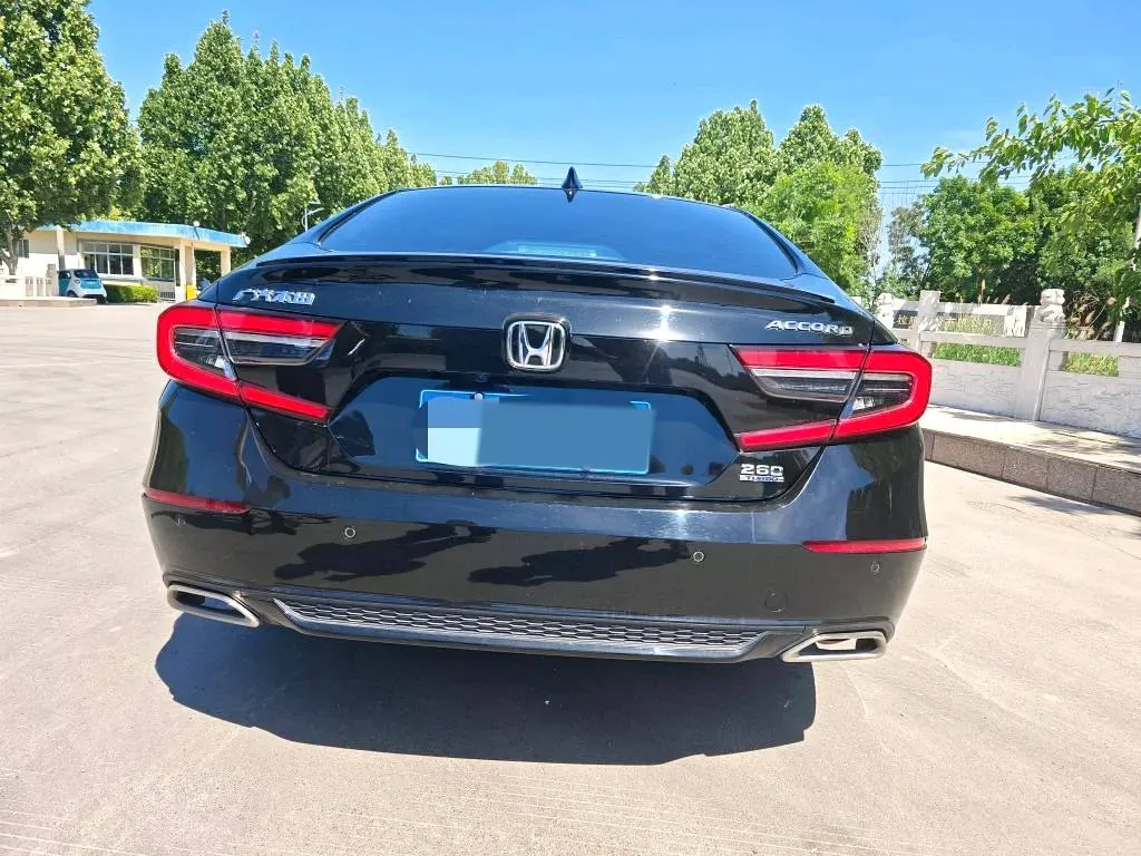 2022 Honda Accord 1.5T 194HP L4 CVT,autocango,china used car exporter,china ev exporter,chinese used car exporter,chinese used ev exporter