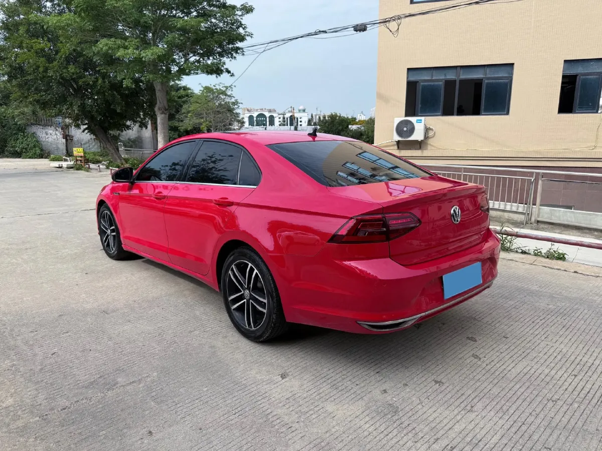 2019 Volkswagen Passat 1.4T 150HP L4 7DCT,autocango,china used car exporter,china ev exporter,chinese used car exporter,chinese used ev exporter
