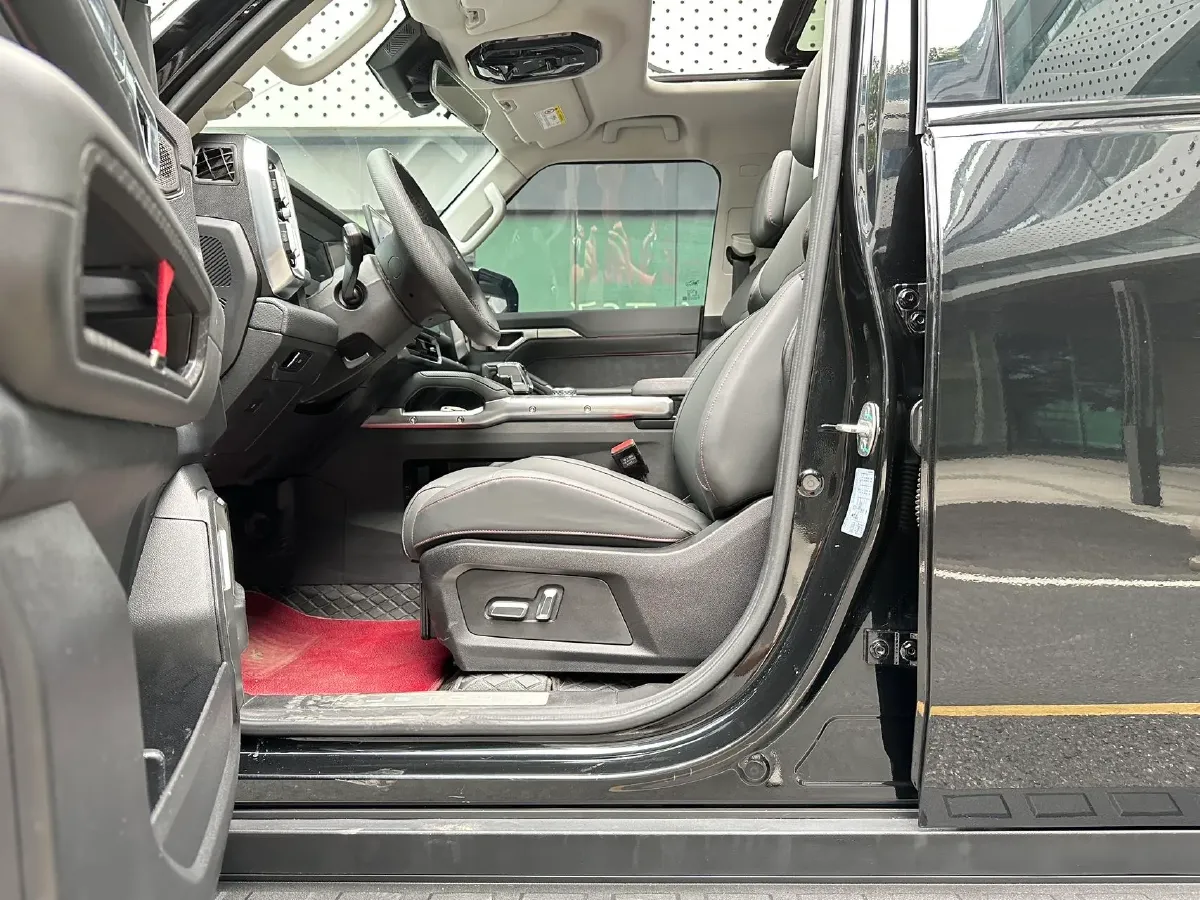 2024 Jetour ShanHai TravellerC-DM 1.5T 156HP L4 3DHT PHEV 26.7KWH,autocango,china used car exporter,china ev exporter,chinese used car exporter,chinese used ev exporter