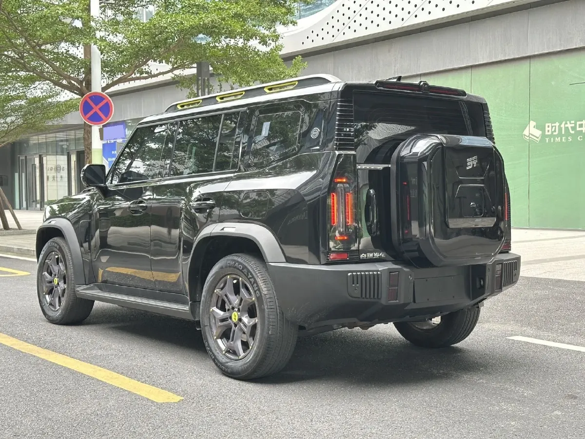 2024 Jetour ShanHai TravellerC-DM 1.5T 156HP L4 3DHT PHEV 26.7KWH,autocango,china used car exporter,china ev exporter,chinese used car exporter,chinese used ev exporter