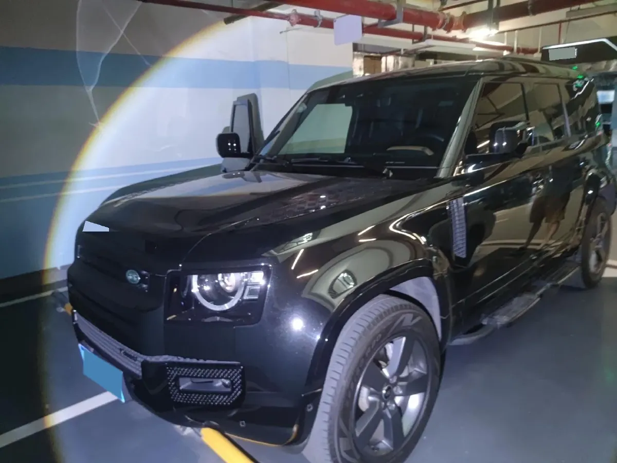 2023 Land Rover Defender 3.0T 400HP L6 8AT,autocango,china used car exporter,china ev exporter,chinese used car exporter,chinese used ev exporter