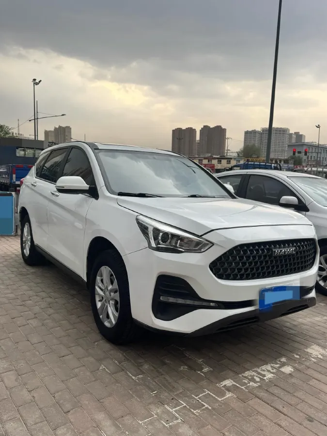 2019 Haval M6 1.5T 150HP L4 7DCT,autocango,china used car exporter,china ev exporter,chinese used car exporter,chinese used ev exporter