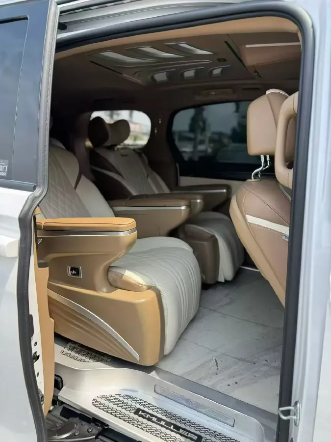 2021 Buick GL8 2.0T 237HP L4 9AT,autocango,china used car exporter,china ev exporter,chinese used car exporter,chinese used ev exporter
