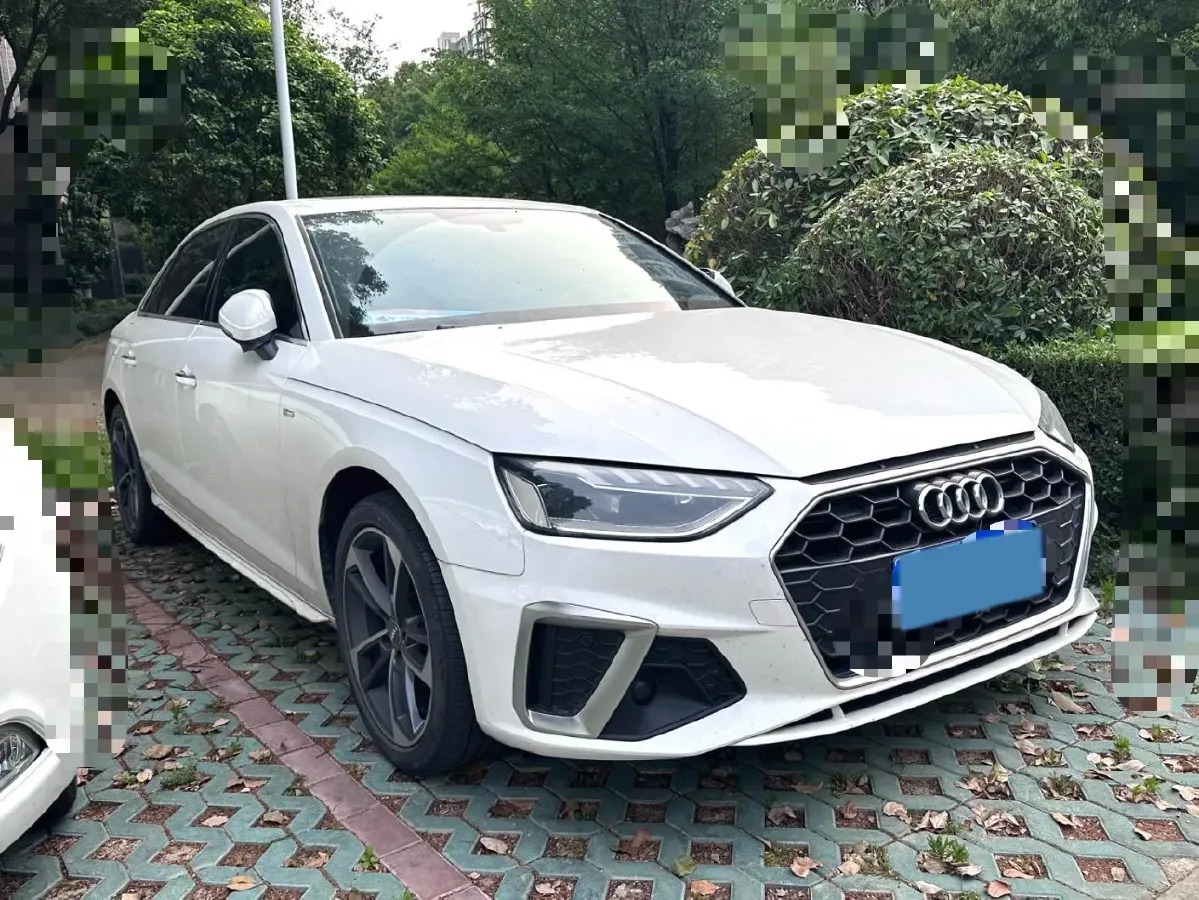2020 Audi A4L 2.0T 190HP L4 7DCT,autocango,china used car exporter,china ev exporter,chinese used car exporter,chinese used ev exporter
