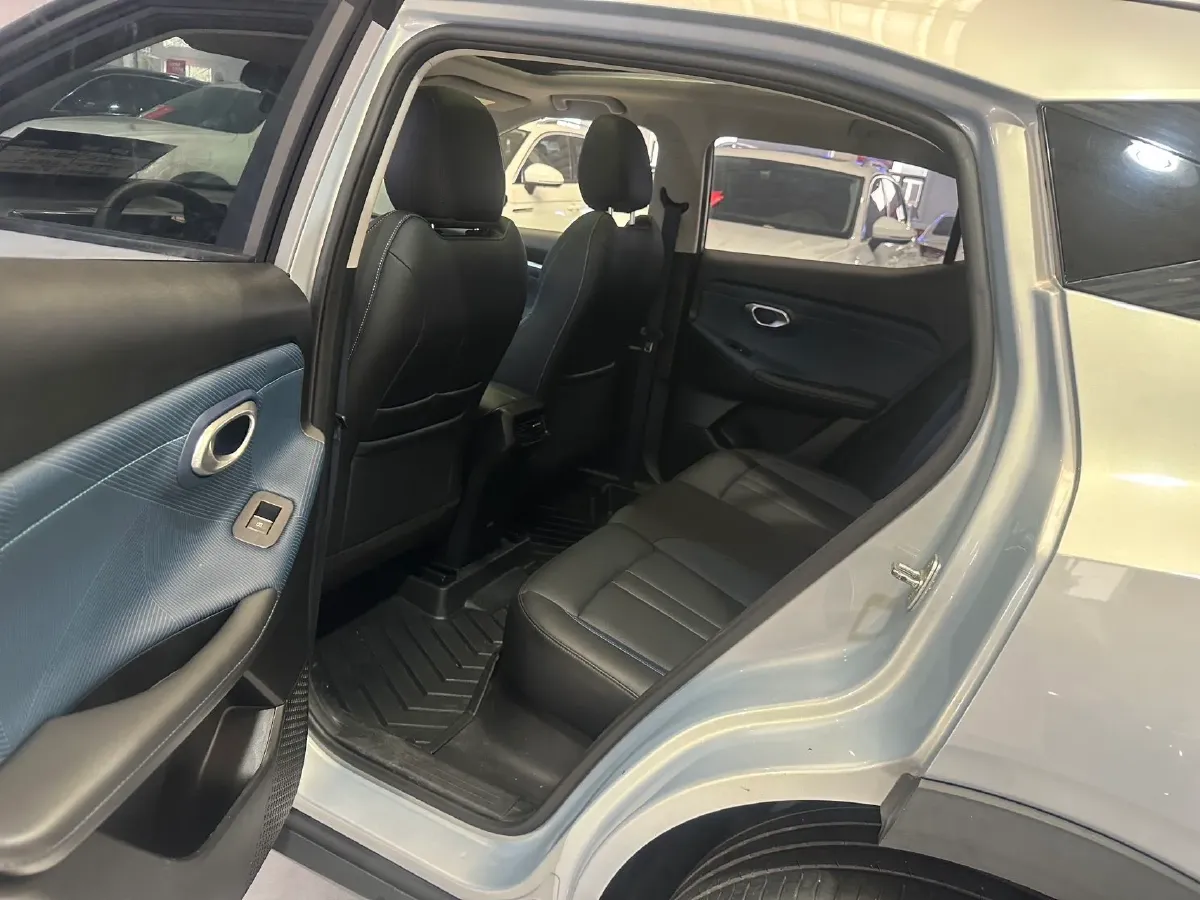 2023 GAC Trumpchi GS3 1.5T 177HP L4 7DCT,autocango,china used car exporter,china ev exporter,chinese used car exporter,chinese used ev exporter