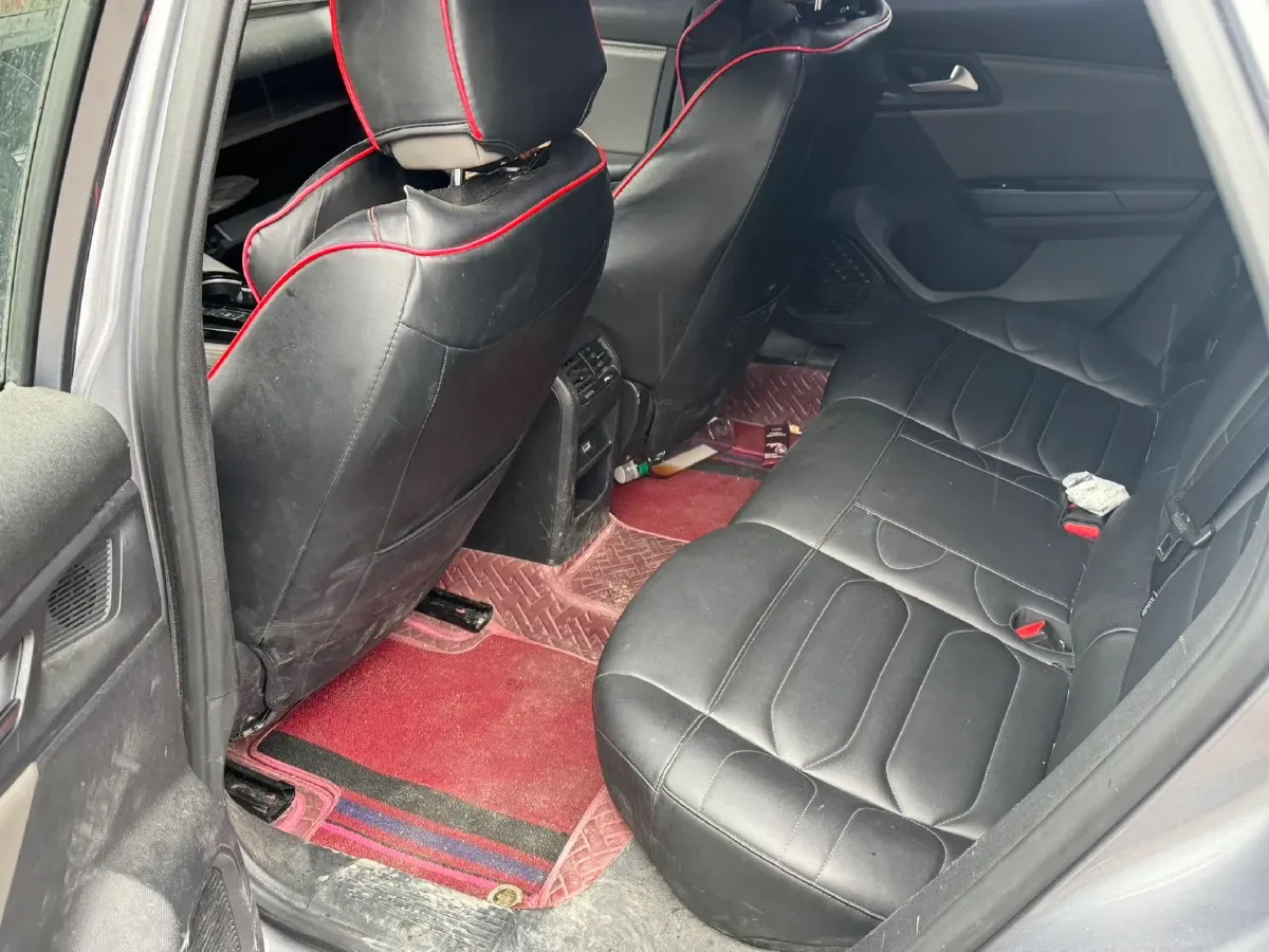 2021 Citroen C5 X 1.6T 175HP L4 8AT,autocango,china used car exporter,china ev exporter,chinese used car exporter,chinese used ev exporter