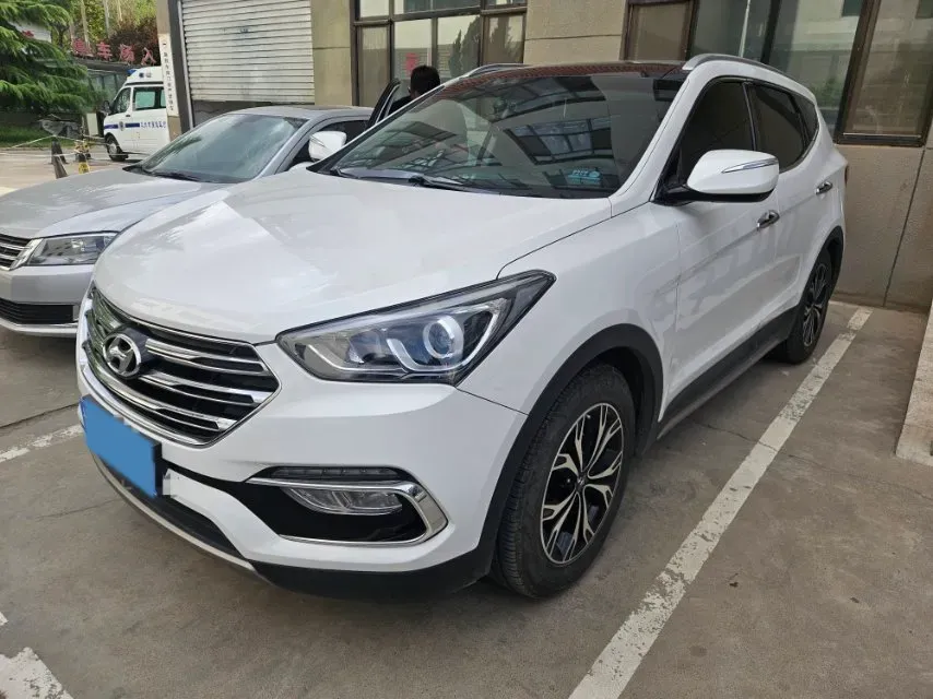 2017 Hyundai Santafe 2.0T 245HP L4 6AT,autocango,china used car exporter,china ev exporter,chinese used car exporter,chinese used ev exporter