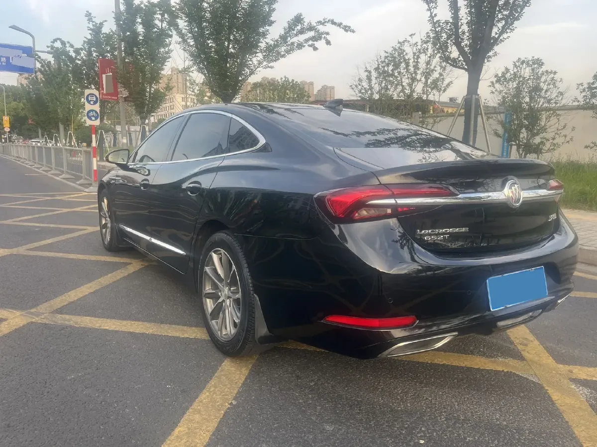 2020 Buick Larcosse 2.0T 237HP L4 9AT,autocango,china used car exporter,china ev exporter,chinese used car exporter,chinese used ev exporter