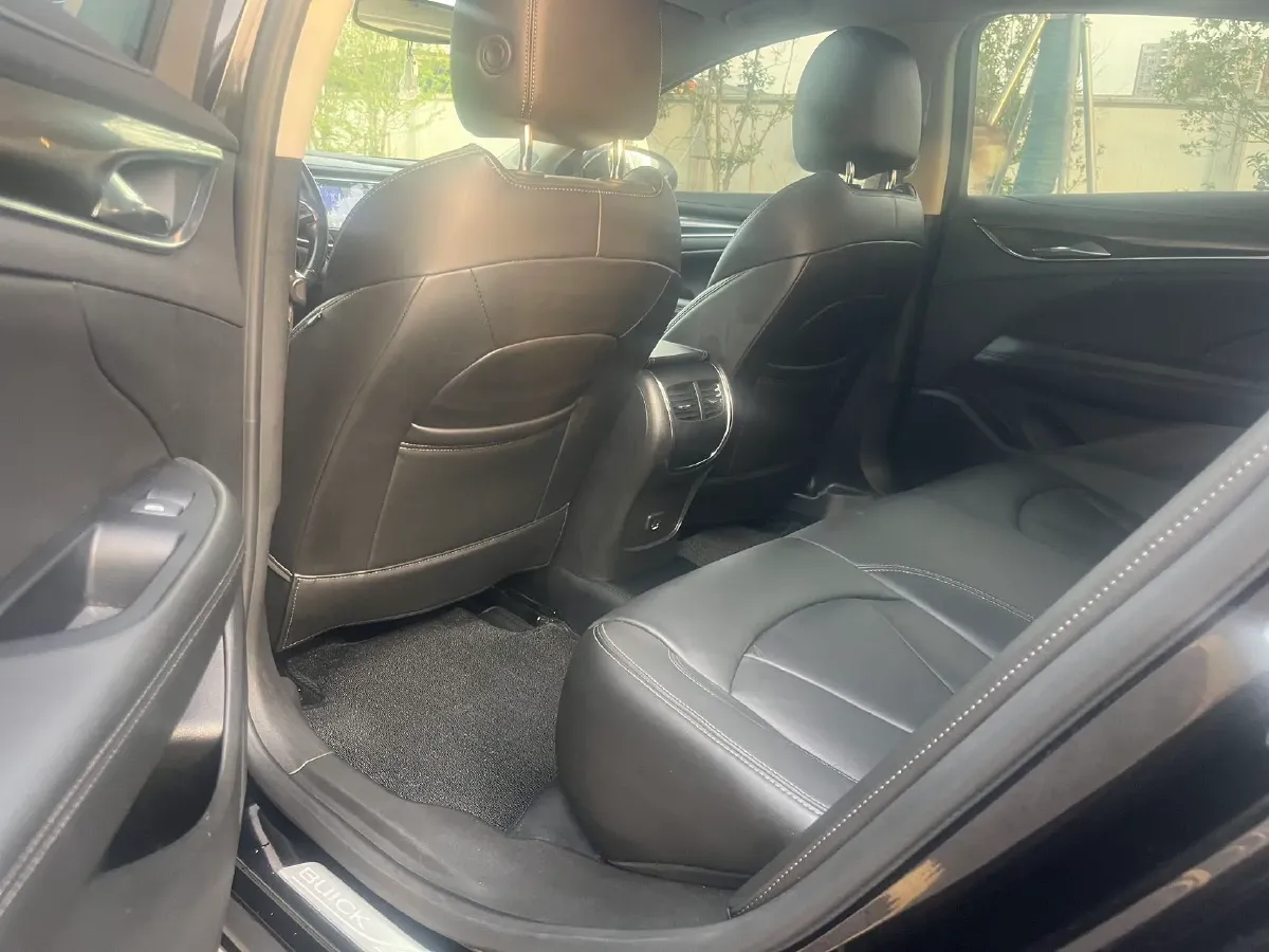 2020 Buick Larcosse 2.0T 237HP L4 9AT,autocango,china used car exporter,china ev exporter,chinese used car exporter,chinese used ev exporter