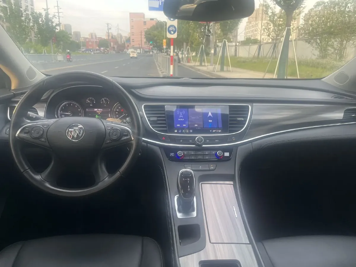 2020 Buick Larcosse 2.0T 237HP L4 9AT,autocango,china used car exporter,china ev exporter,chinese used car exporter,chinese used ev exporter