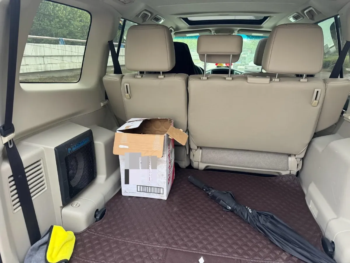 2018 Mitsubishi Pajero 3.0L 174HP V6 5AT,autocango,china used car exporter,china ev exporter,chinese used car exporter,chinese used ev exporter