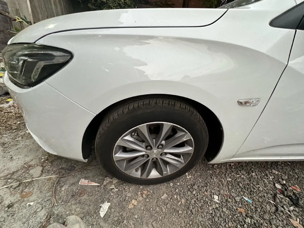2022 Chevrolet Monza 1.5L 113HP L4 6AT,autocango,china used car exporter,china ev exporter,chinese used car exporter,chinese used ev exporter
