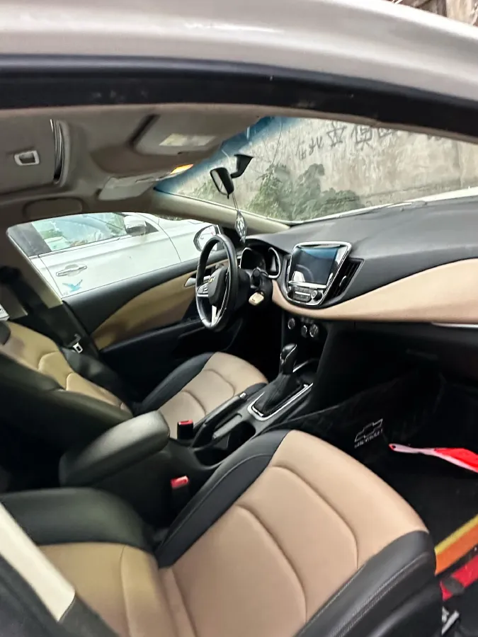 2022 Chevrolet Monza 1.5L 113HP L4 6AT,autocango,china used car exporter,china ev exporter,chinese used car exporter,chinese used ev exporter
