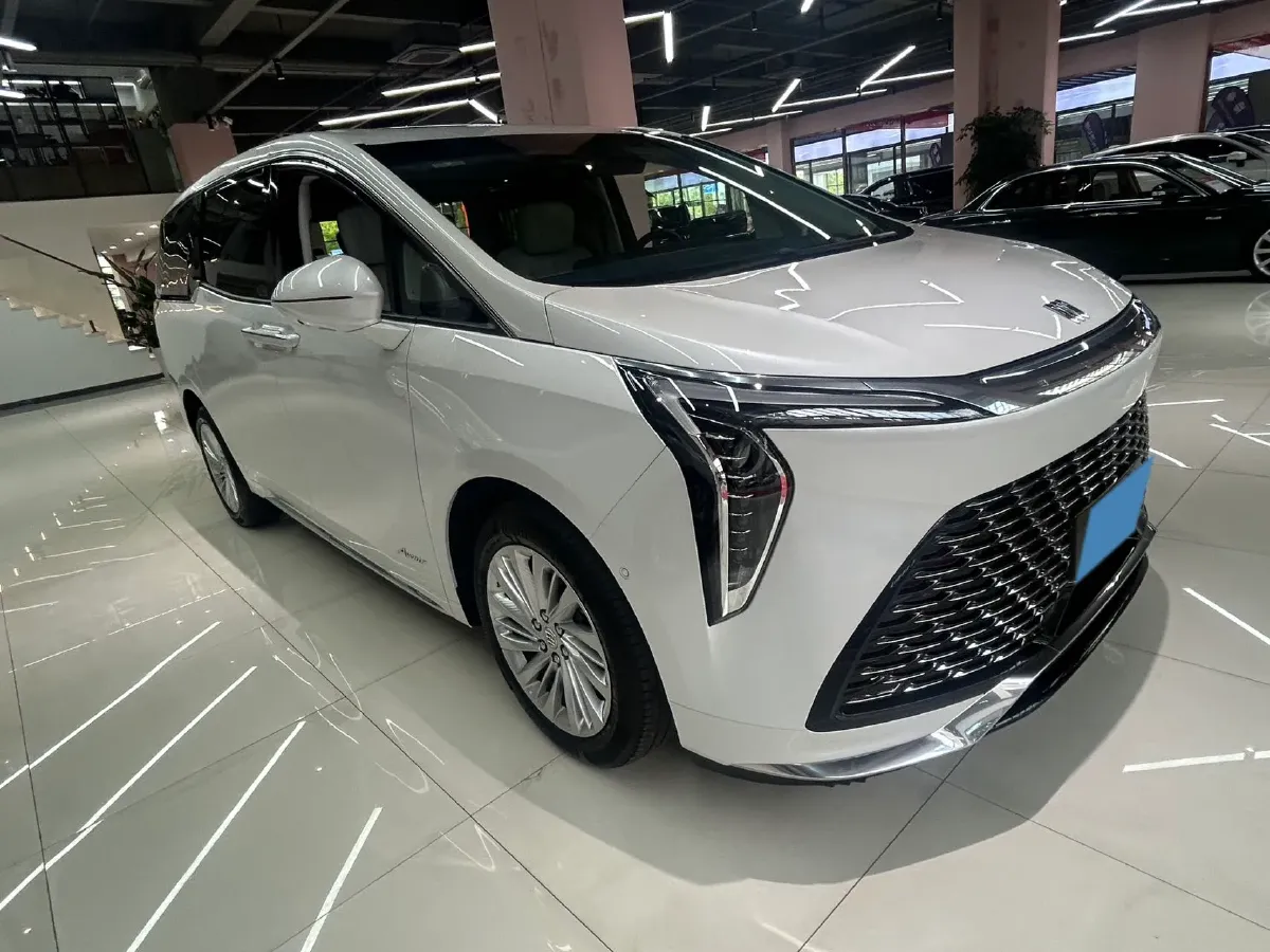 2025 Buick Century 2.0T 237HP L4 9AT,autocango,china used car exporter,china ev exporter,chinese used car exporter,chinese used ev exporter