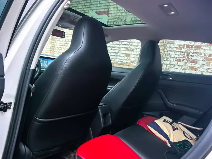 2019 Volkswagen Polo 1.5L 113HP L4 6AT,autocango,china used car exporter,china ev exporter,chinese used car exporter,chinese used ev exporter