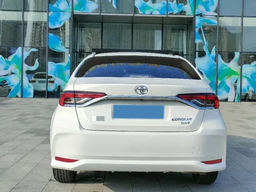 2021 Toyota Corolla 1.2T 116HP L4 CVT,autocango,china used car exporter,china ev exporter,chinese used car exporter,chinese used ev exporter