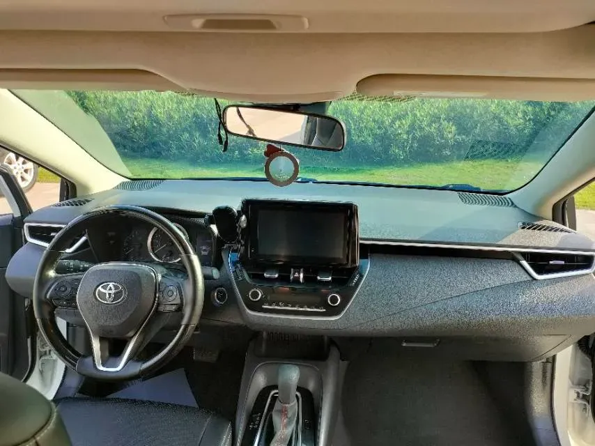 2021 Toyota Corolla 1.2T 116HP L4 CVT,autocango,china used car exporter,china ev exporter,chinese used car exporter,chinese used ev exporter