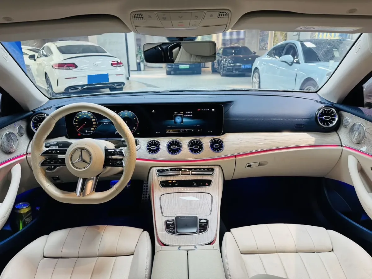 2021 Mercedes-Benz E Class 1.5T 184HP L4 9AT,autocango,china used car exporter,china ev exporter,chinese used car exporter,chinese used ev exporter