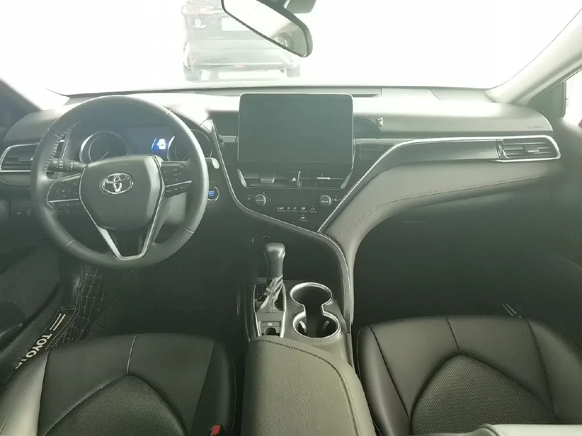 2022 Toyota Camry 2.0L 178HP L4 CVT,autocango,china used car exporter,china ev exporter,chinese used car exporter,chinese used ev exporter