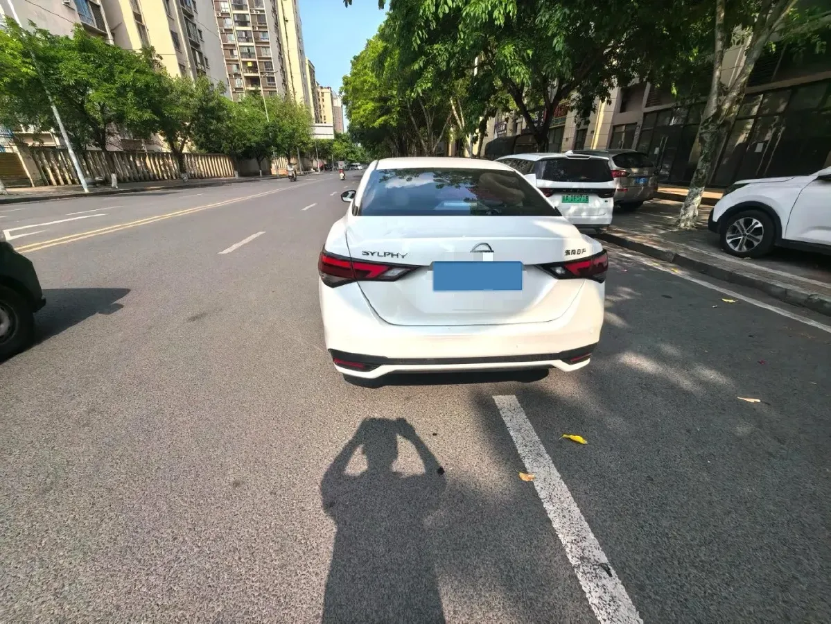 2023 Nissan Sylphy 1.6L 135HP L4 CVT,autocango,china used car exporter,china ev exporter,chinese used car exporter,chinese used ev exporter