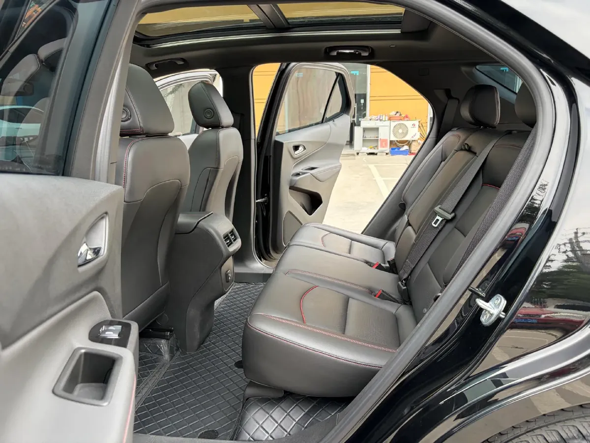 2021 Chevrolet Equinox 2.0T 237HP L4 9AT,autocango,china used car exporter,china ev exporter,chinese used car exporter,chinese used ev exporter